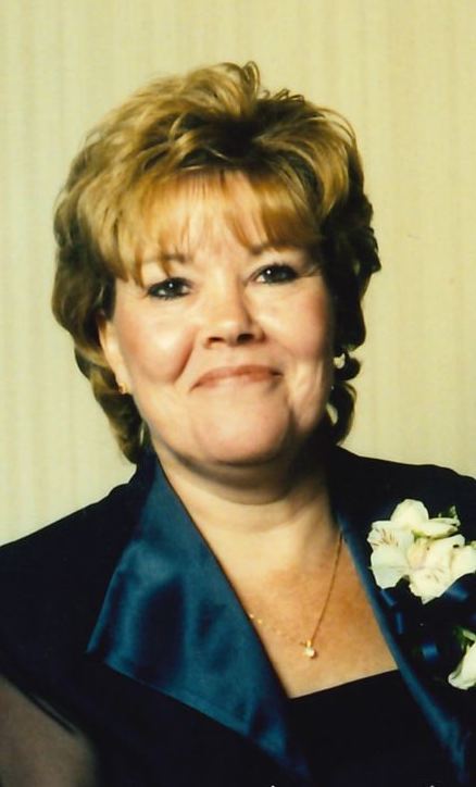This image has an empty alt attribute; its file name is Yvonne-photo.jpg